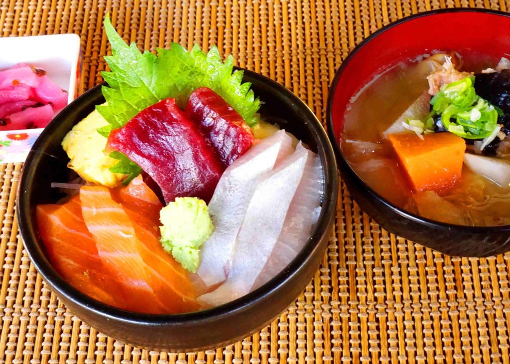 A 本マグロ_カンパチ_サーモン 小サイズ