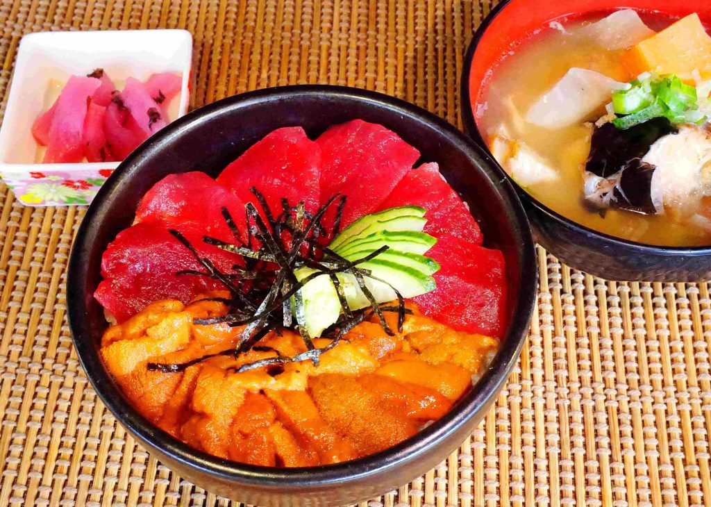 生ウニ_本マグロ丼 小サイズ